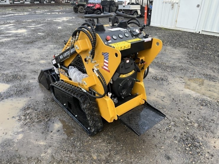 2026-agt-mx-crt23-mini-compact-track-loader-image-6