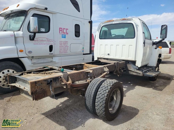 2006-chevrolet-kodiak-c5500-image-4