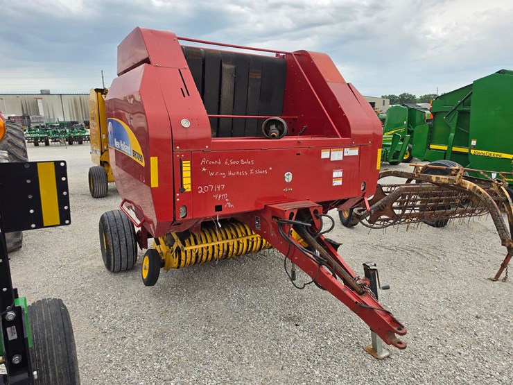 2007-new-holland-br7090-image-11