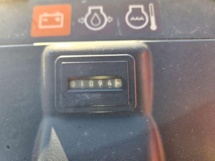2002-kubota-tg1860g-image-9