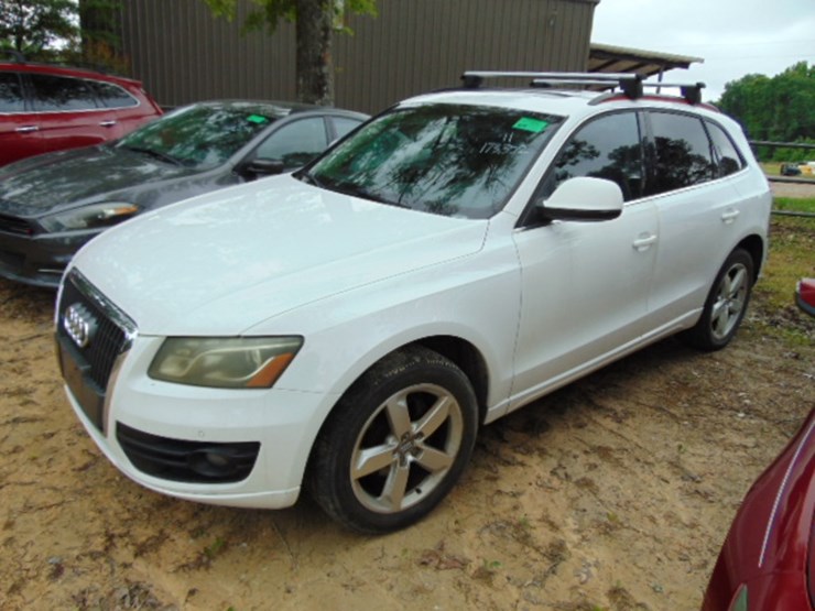 2011-audi-q5-image-1