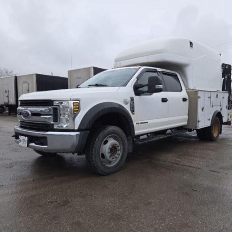 2018 FORD F550 XLT