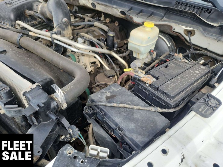 2013-dodge-2500-image-26