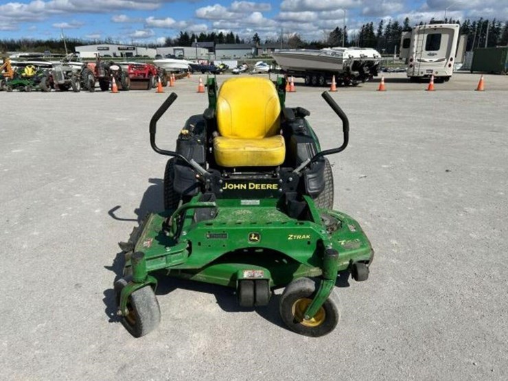 2019-john-deere-z915e-image-2