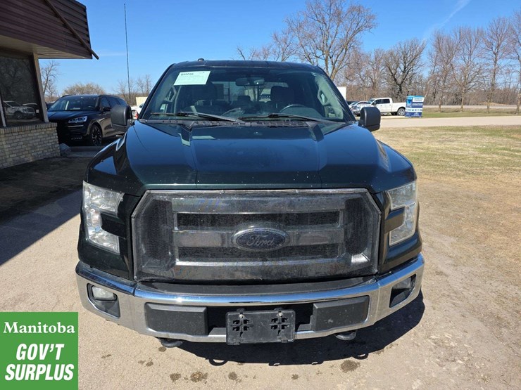 2015-ford-f150-xlt-image-10