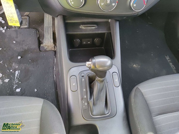 2015-kia-forte-lx-plus-4dr-sedan-image-21