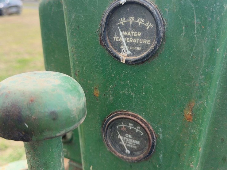 john-deere-b-image-41