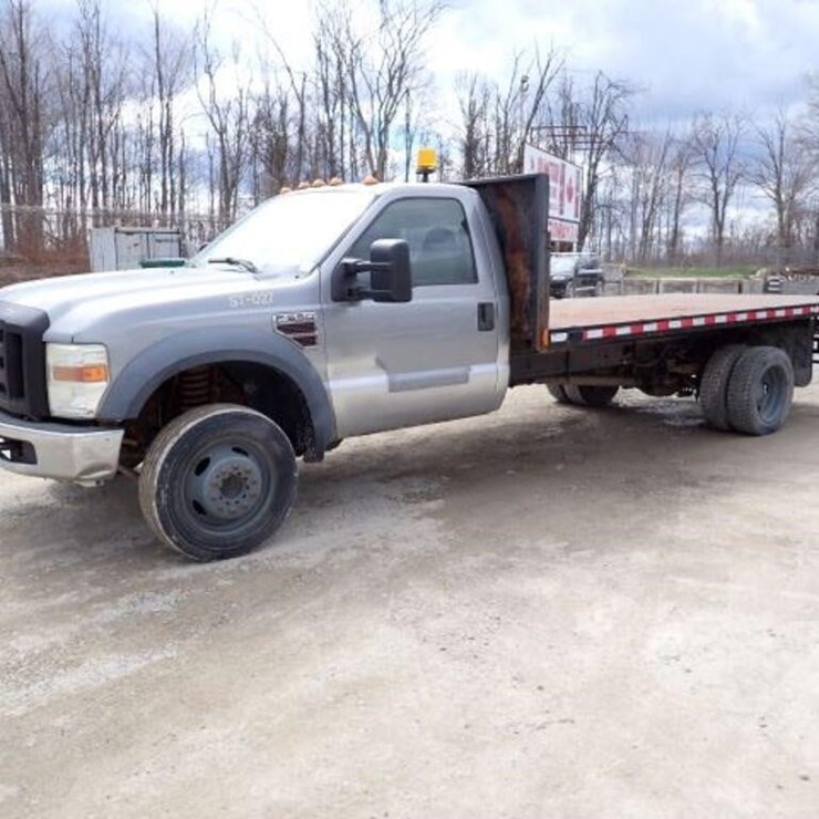 2008 FORD F550 XL