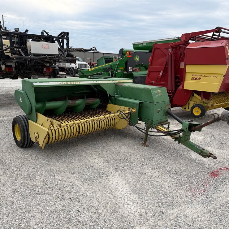 JOHN DEERE 337