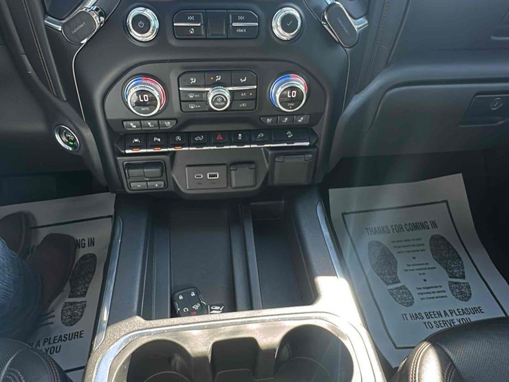 2020-gmc-sierra-at4-pickup-truck-image-22