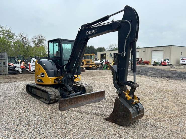 2020-deere-50g-image-6