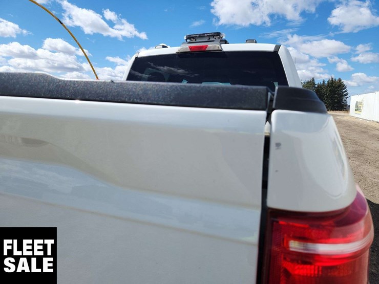 2021-ford-f150-image-40