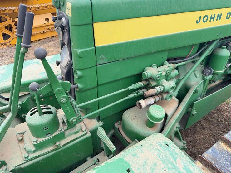 john-deere-420-image-41