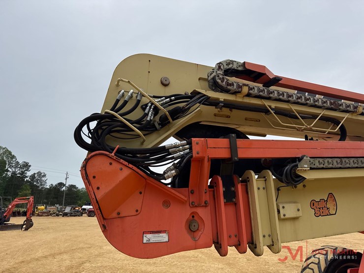 2015-jlg-1250ajp-image-4