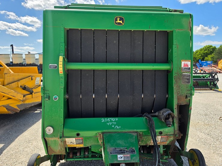 2003-john-deere-567-image-3