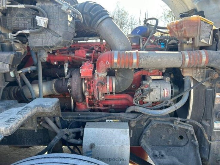 2020-kenworth-t680-image-42