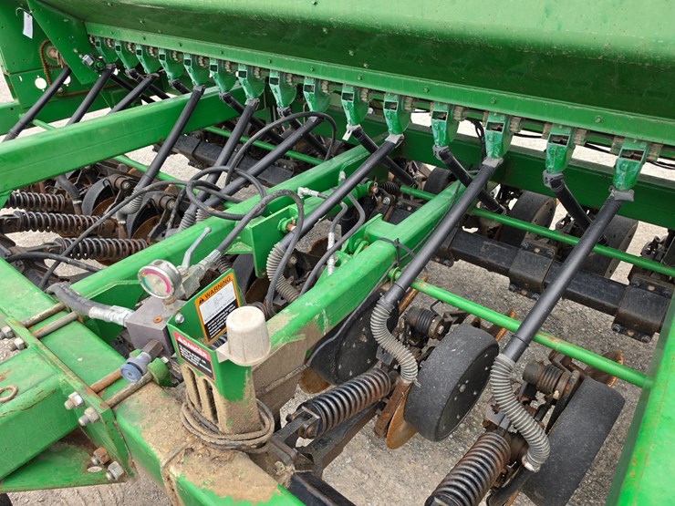 2002-john-deere-1590-image-4