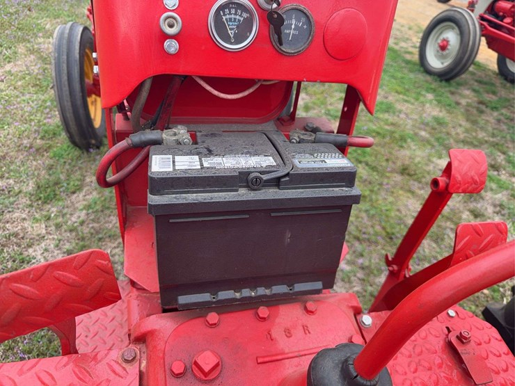 massey-harris-mustang-image-39