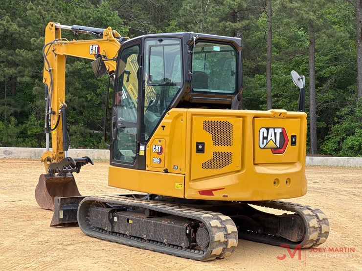 2023-caterpillar-306-cr-image-1