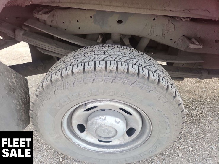 2011-ford-f350-image-11