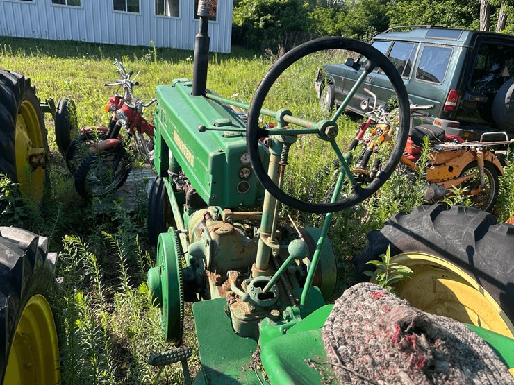 john-deere-h-image-21