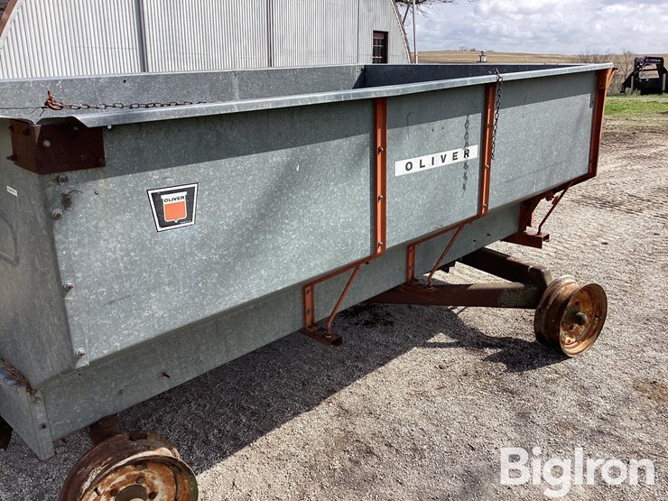 oliver-feed-wagon-w/-running-gear-image-16