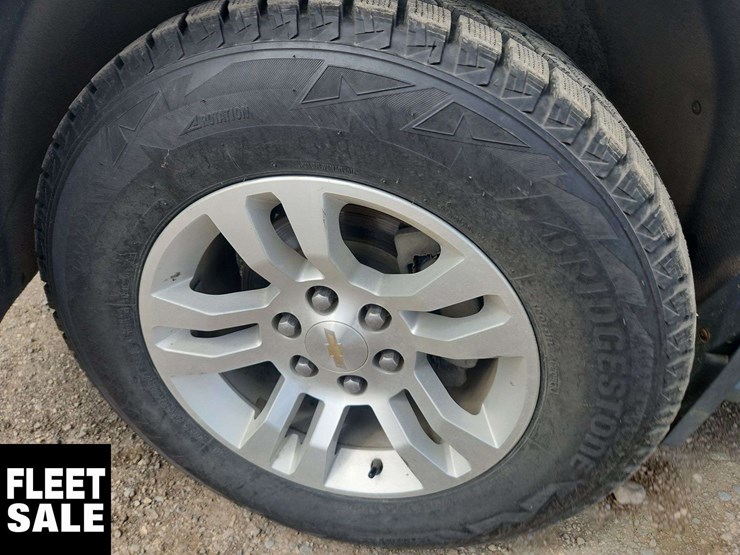 2018-chevrolet-tahoe-image-9