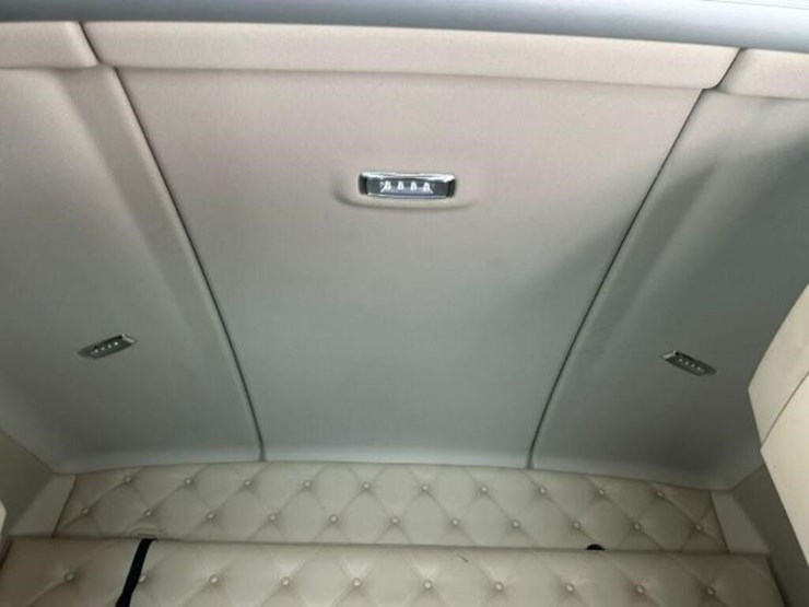 2020-kenworth-t680-image-36