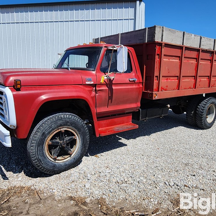 1974 FORD F600