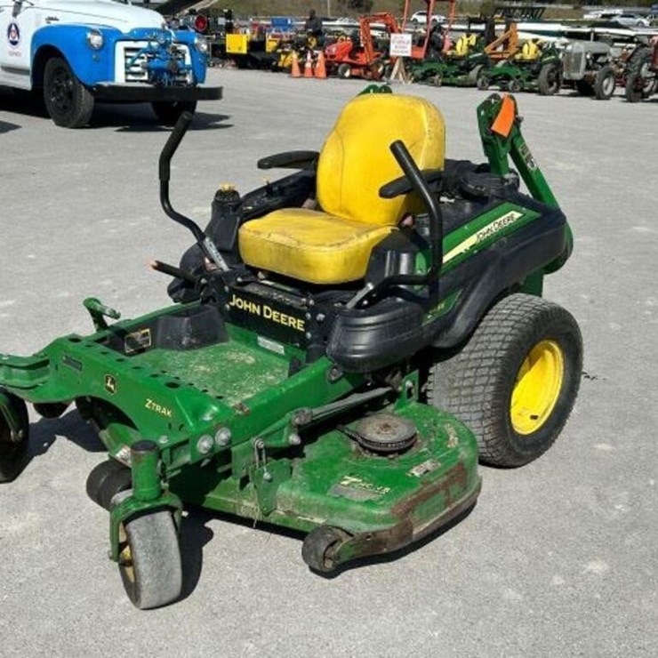 2019 JOHN DEERE Z915E