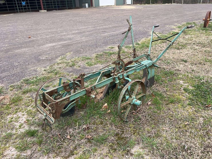 massey-harris-two-bottom-plow-image-1