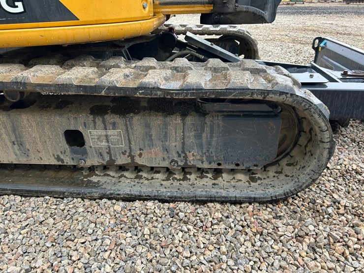 2020-deere-50g-image-13