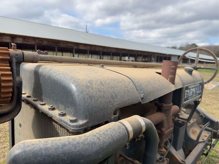 farmall-f-20-image-10