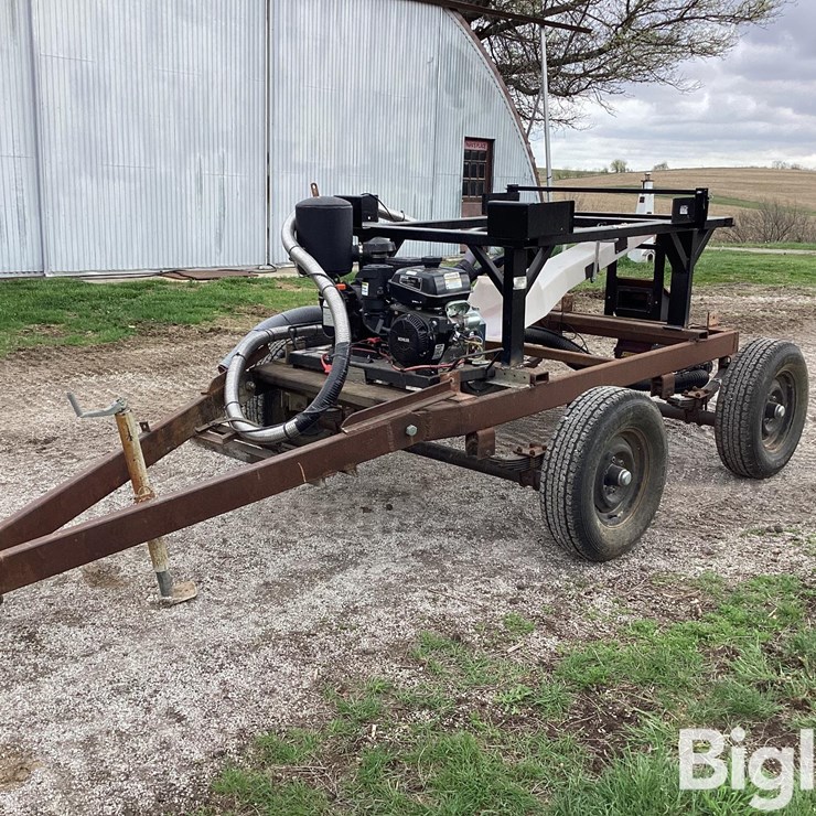 Bulk Seed Systems 222S Seed Tender
