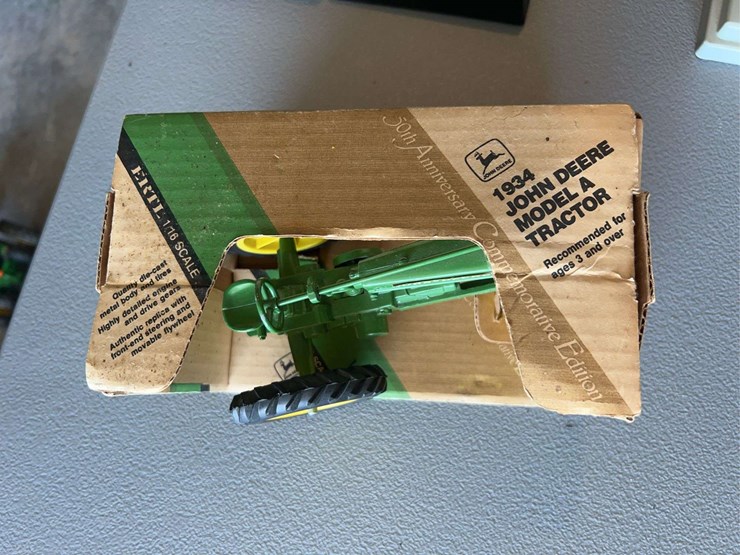 john-deere-model-a-image-4