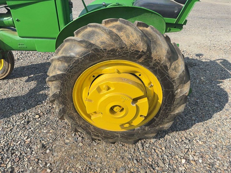 john-deere-m-image-16