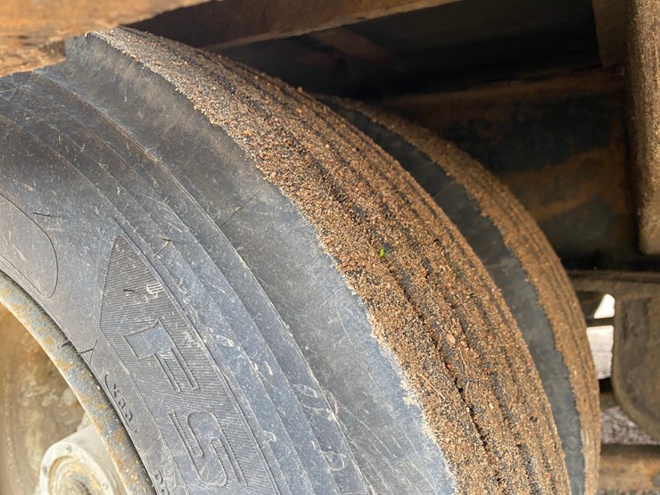 #361-•-2013-towmaster-34'-equipment-tag-trailer-(title-in-delay)-(nitke-yard--mosinee,-wi)-image-15