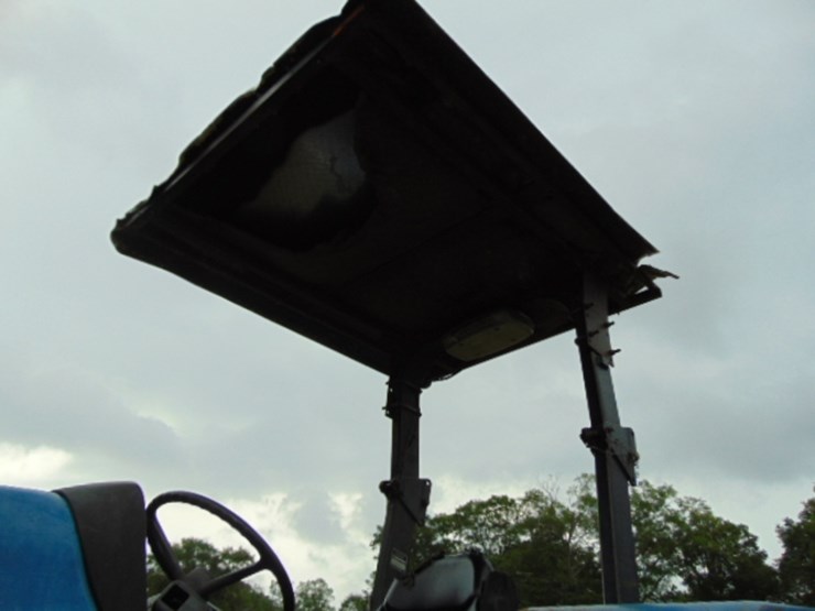 new-holland-ts100-image-10