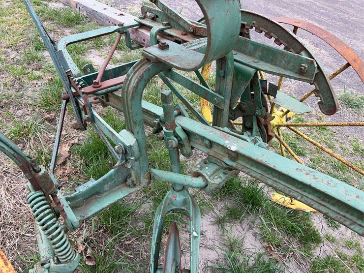 john-deere-one-bottom-plow-image-24