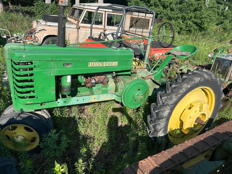 john-deere-h-image-1