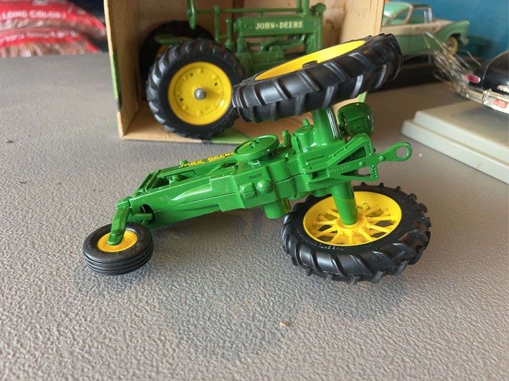 john-deere-model-a-image-14