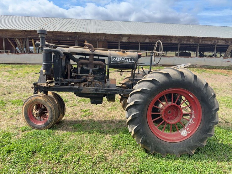 farmall-f-20-image-2
