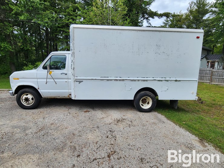 1985-ford-e350-image-8