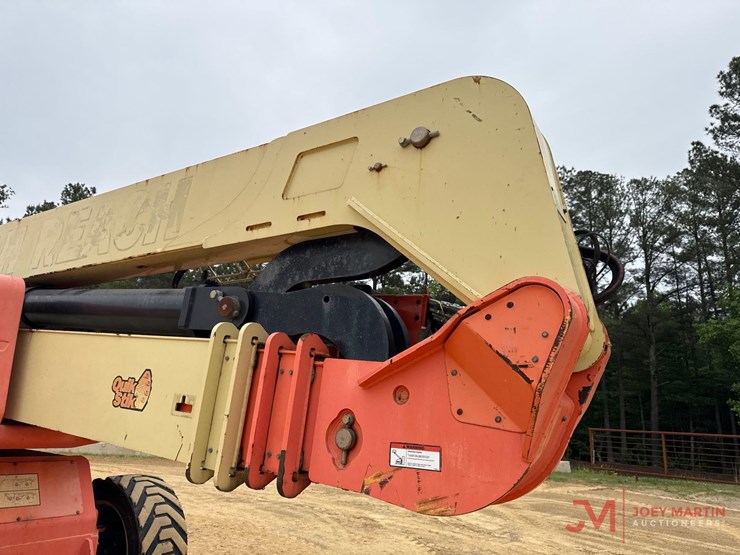 2015-jlg-1250ajp-image-22