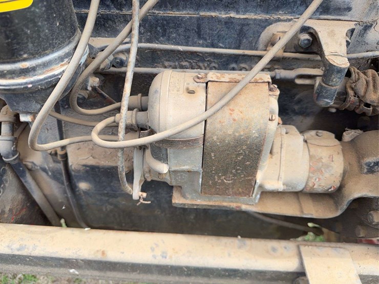 farmall-f-20-image-32