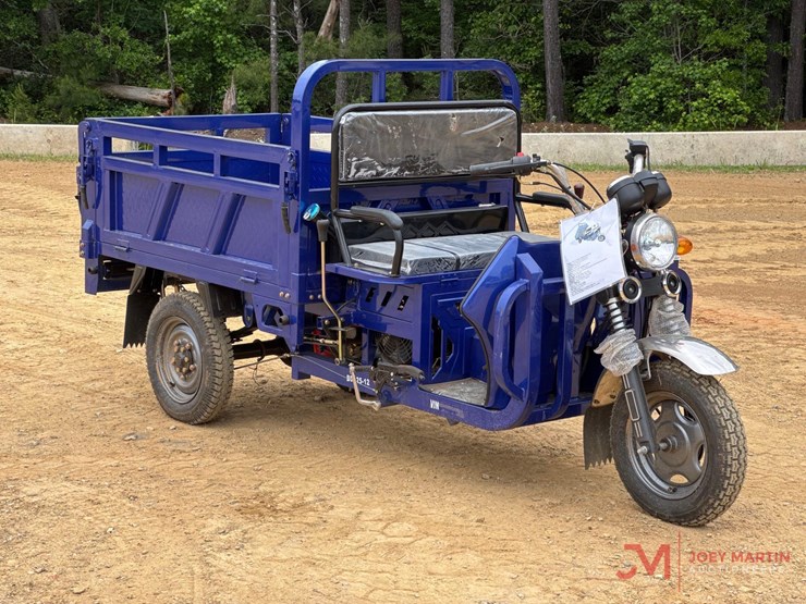 unused-tri-cycle-gas-powered-cart-image-1