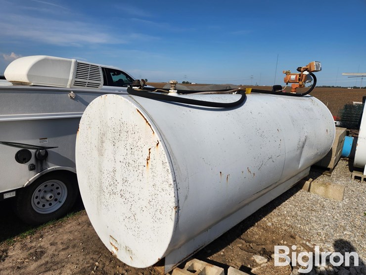gasboy-1,000-gal-fuel-tank-w/-pump-image-3