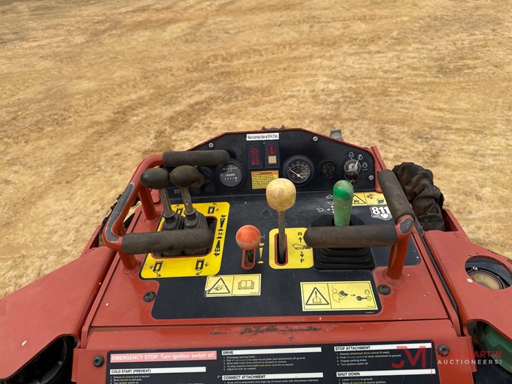 2022-ditch-witch-sk600-image-14