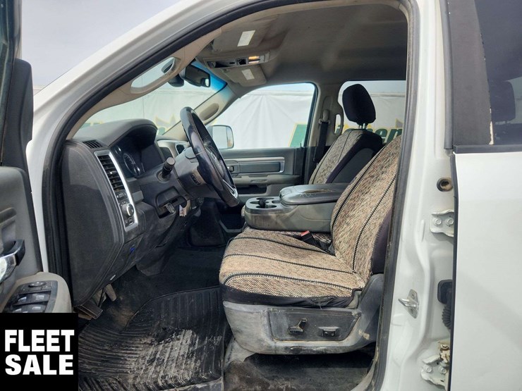 2013-dodge-2500-image-8