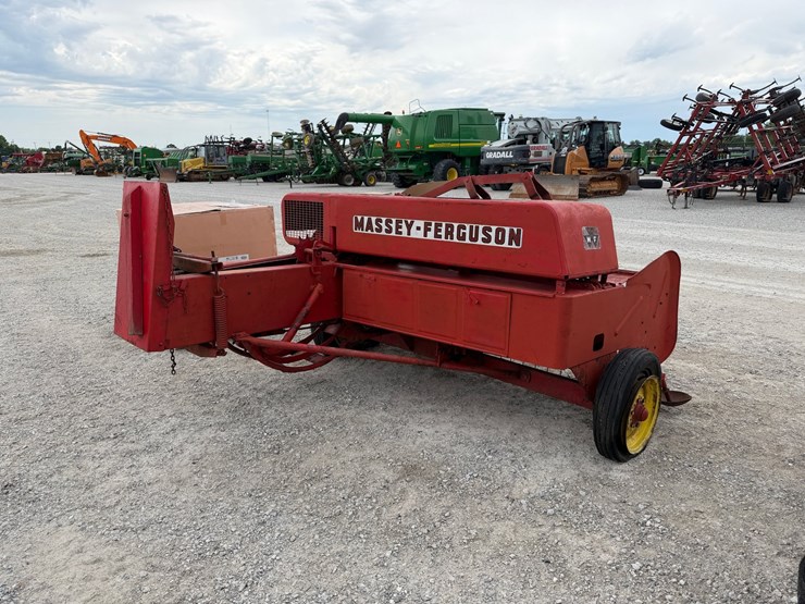 massey-ferguson-10-image-5